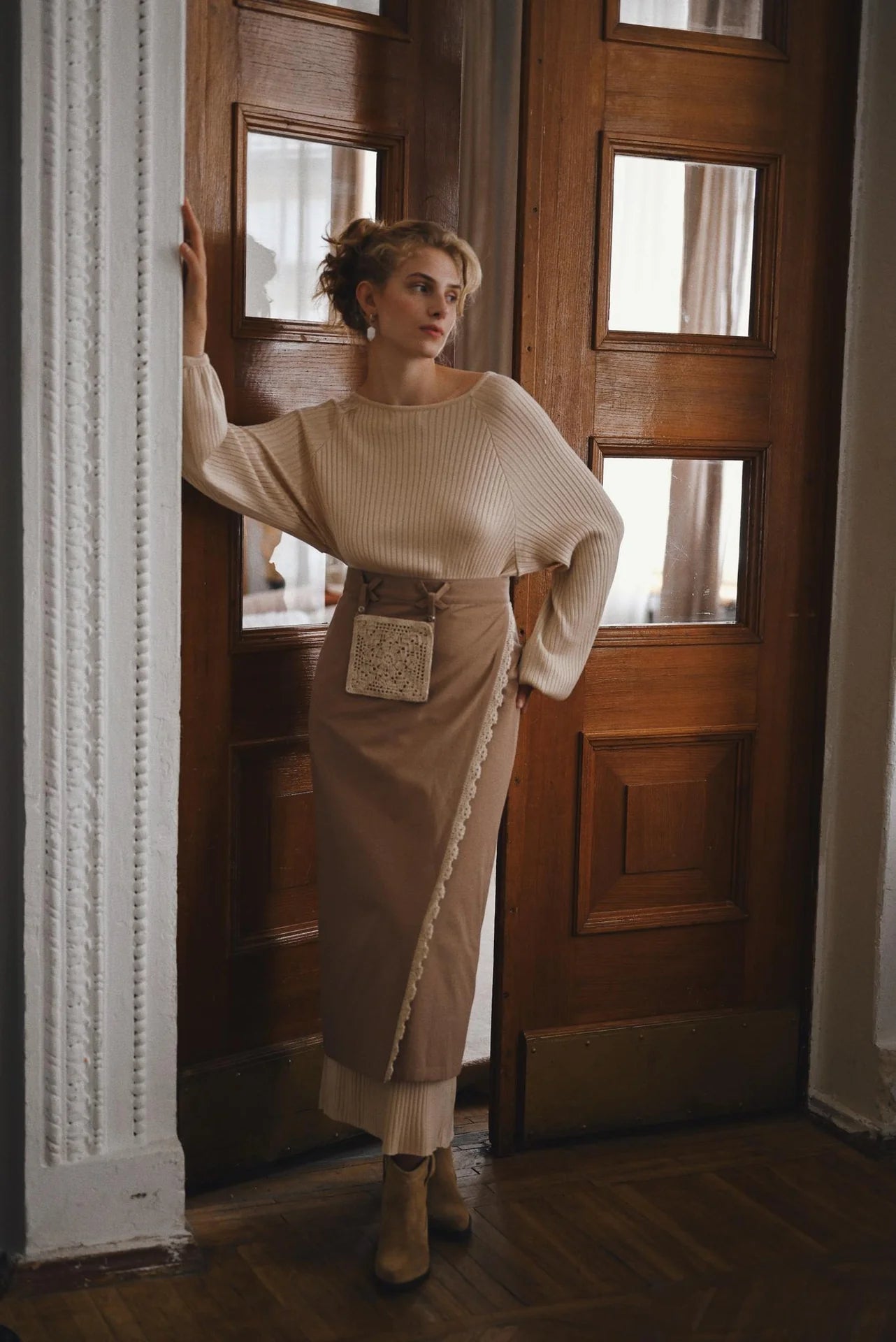 4beigedr (Beige)