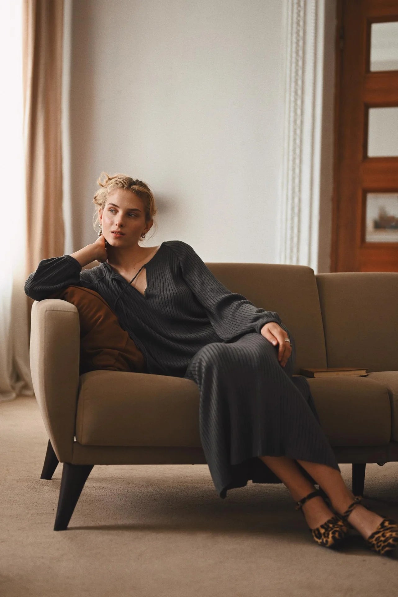 35beigedr (Graphite)