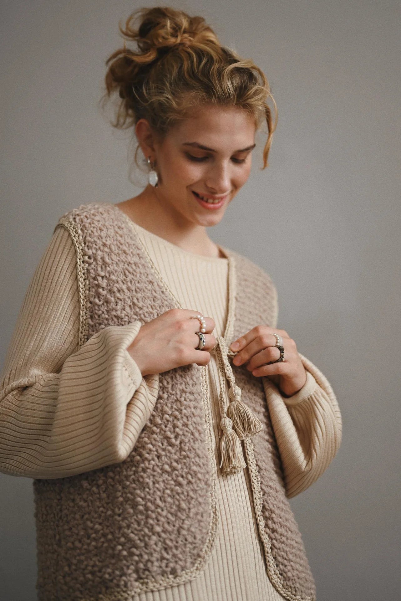 51b (Beige)