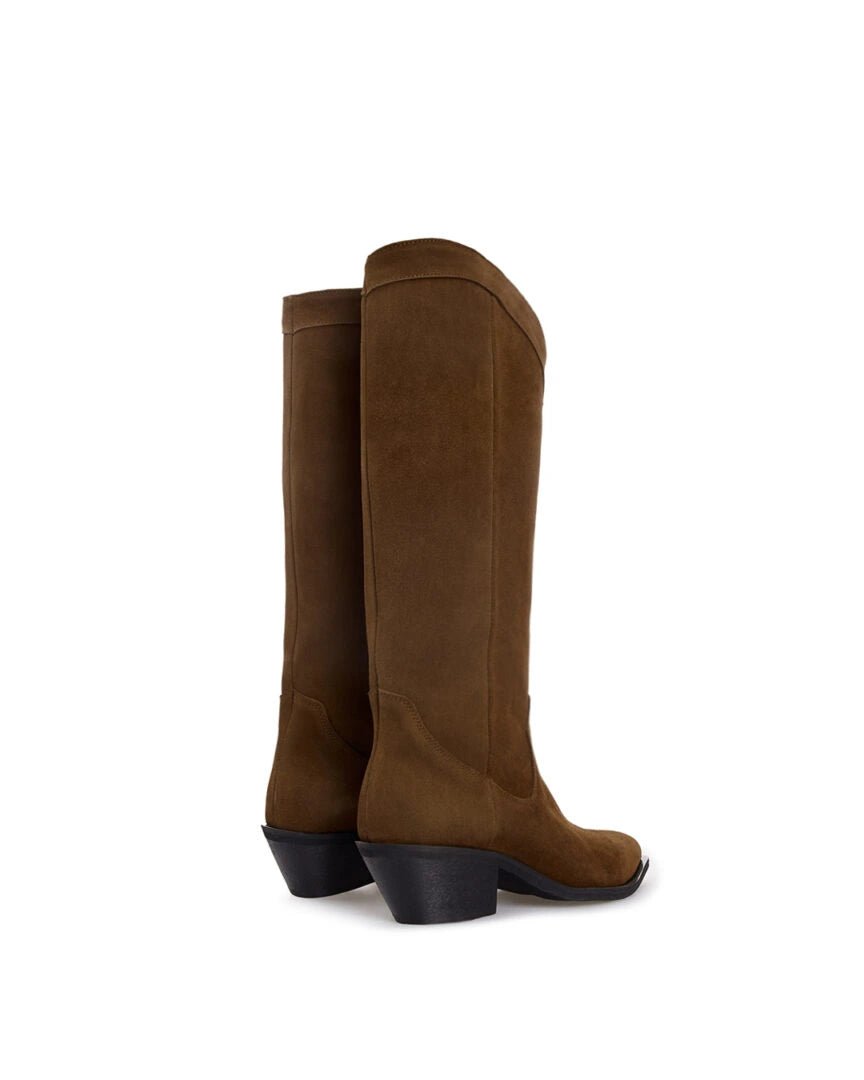 37adfg (Chestnut)