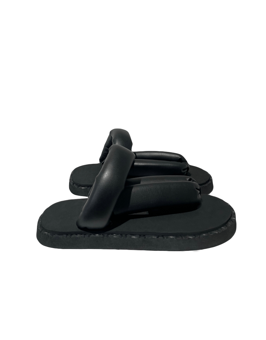 4b151st (Black)