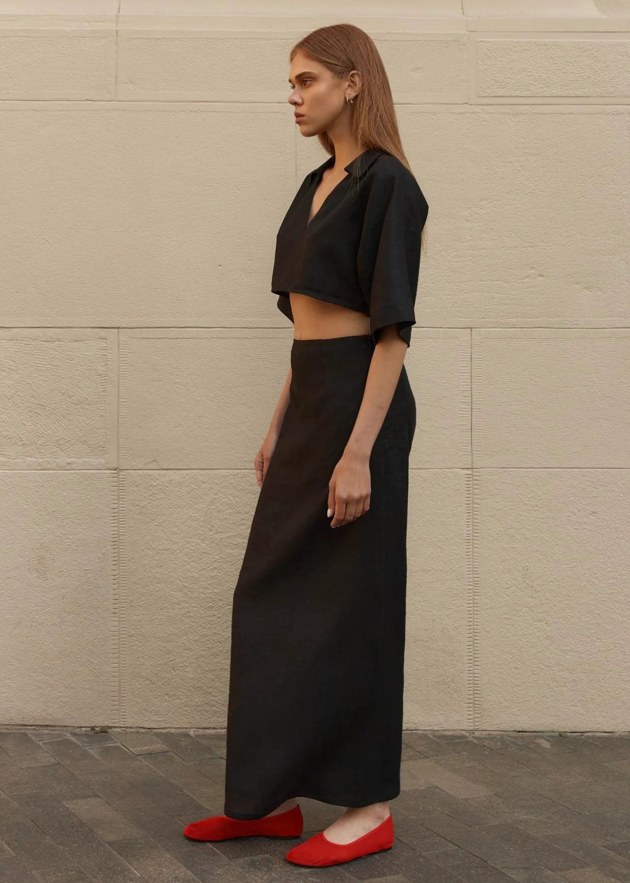 57mi7lkdr11 (Black)