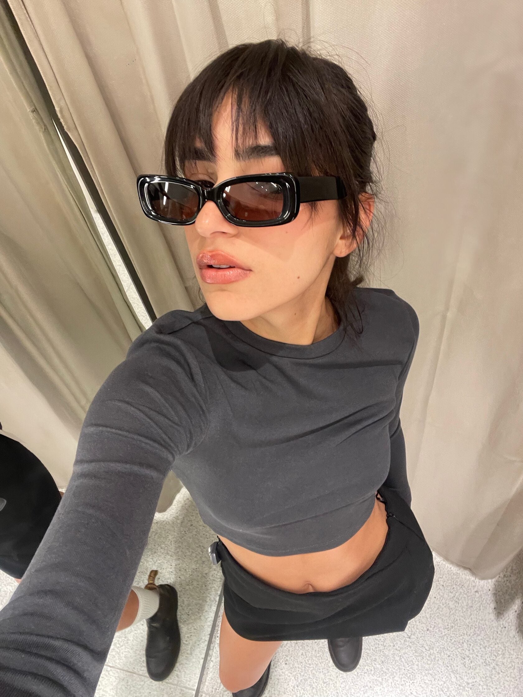 31 (Black)