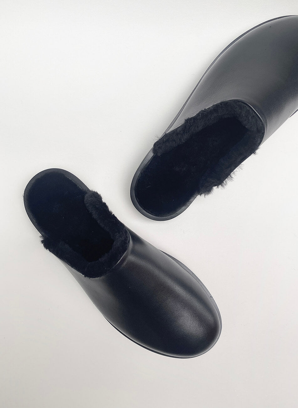 6m1 (Black)