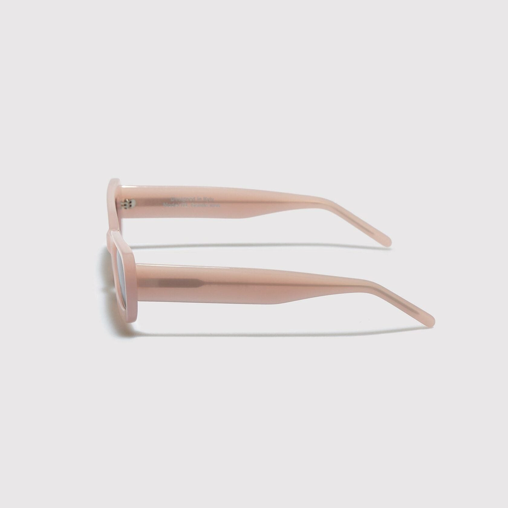 81 (Pink)