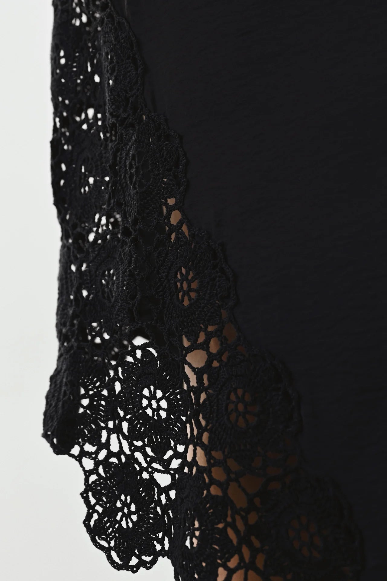 12blackdress1 (Black)