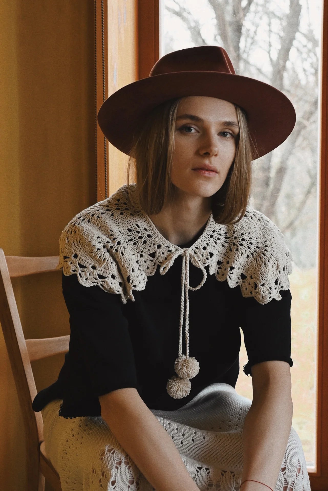 hat (black)