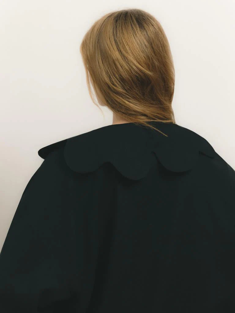 412 (Black)