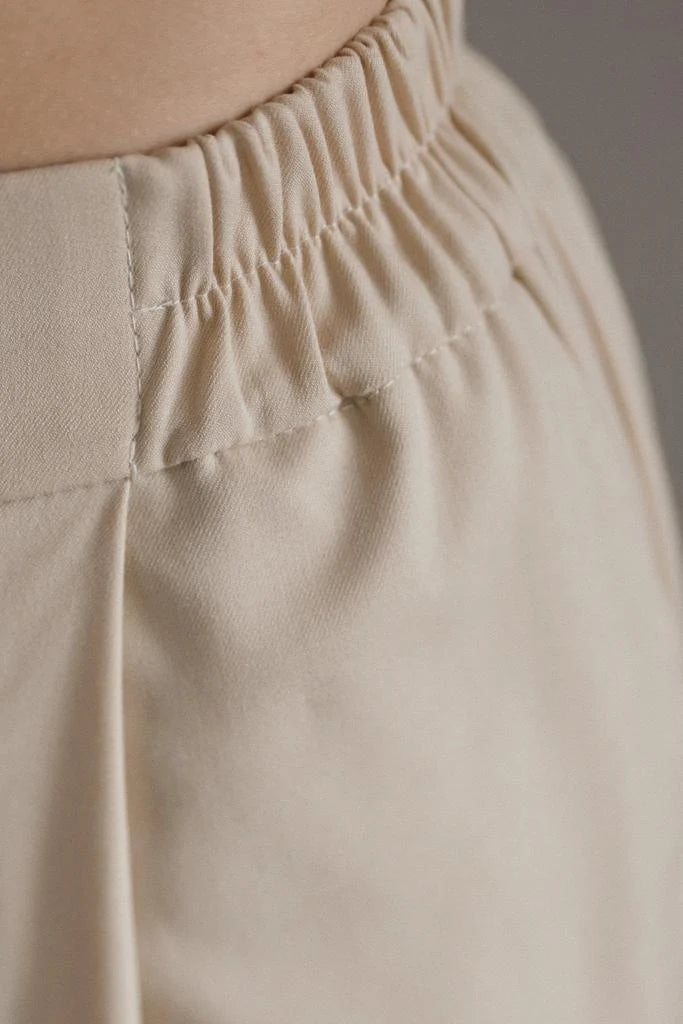1f2 (Beige)