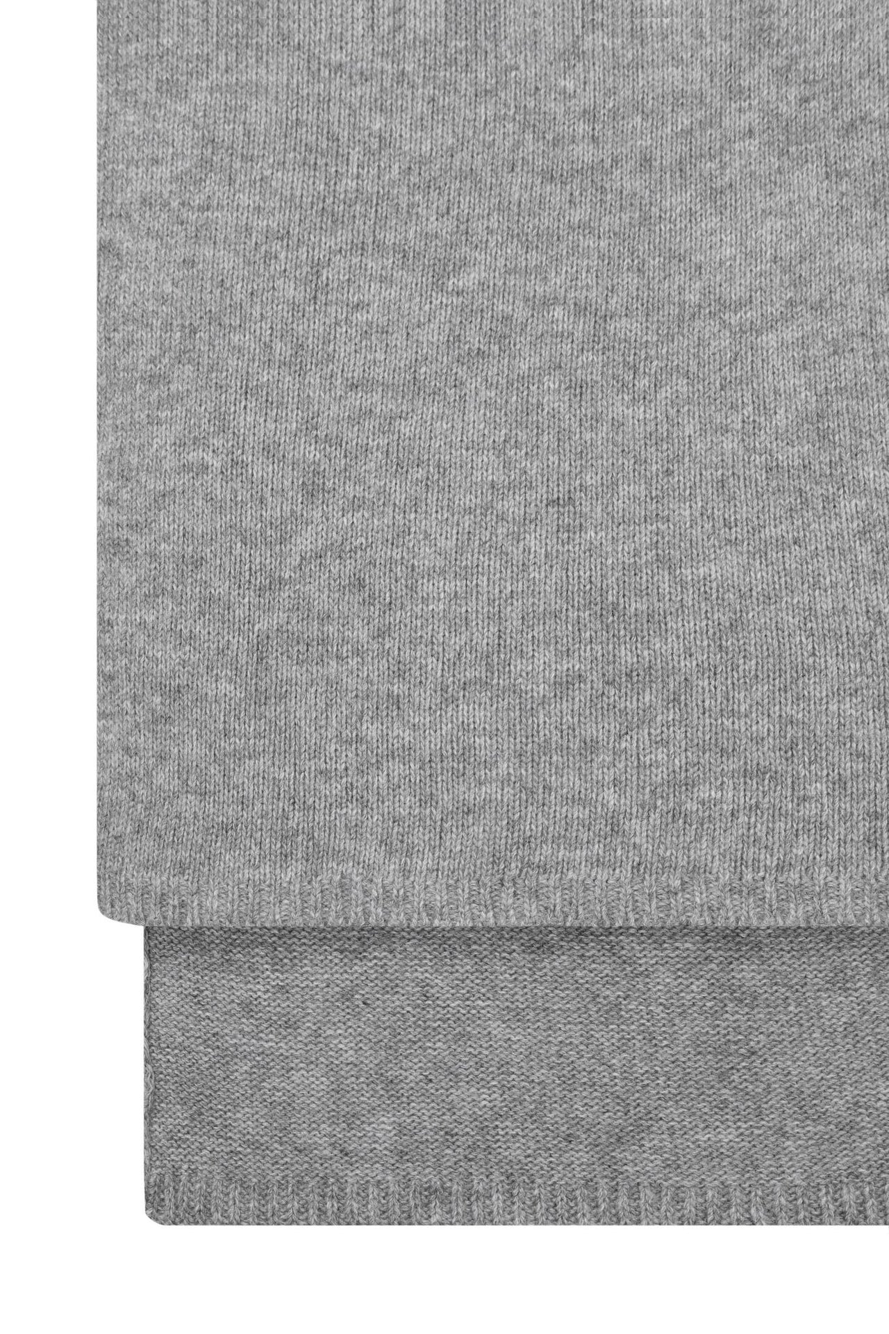 21 (Gray)