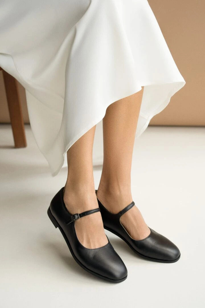 14188881cb (Black)