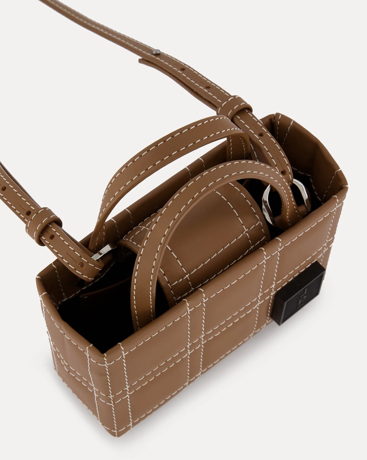 1bagch (Chocolate)