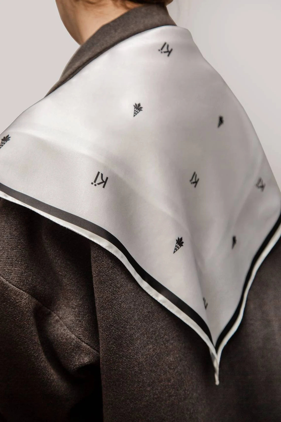 My Kyiv. Neck Scarf White