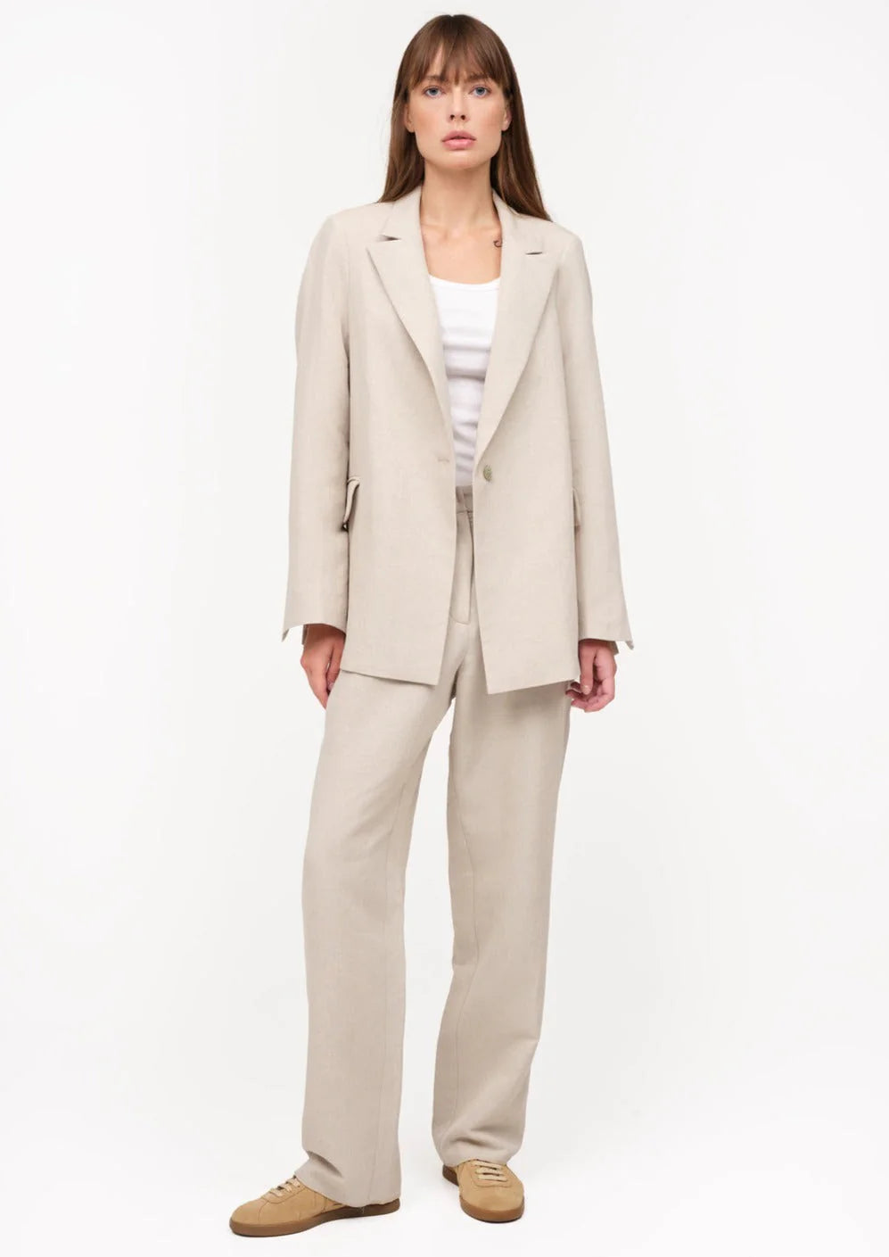 31 (Beige)