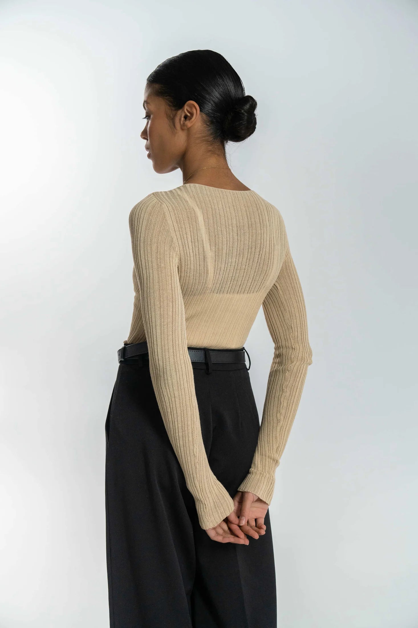 4long (Beige)